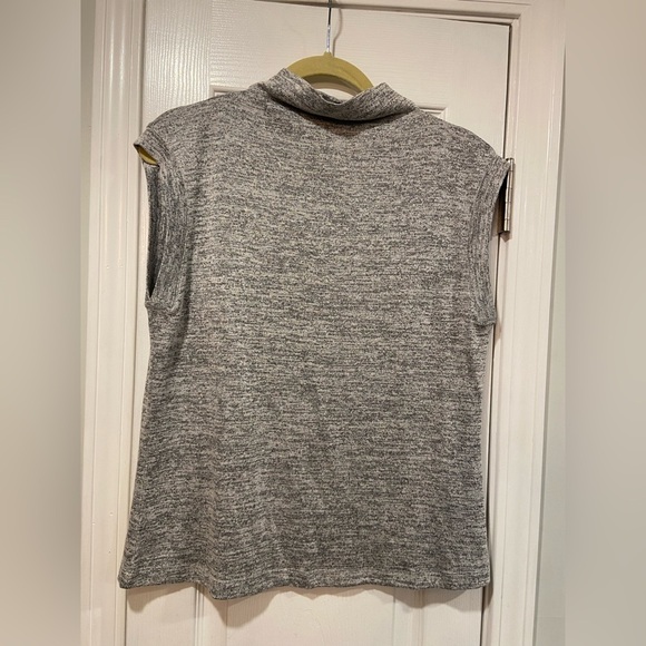 Tahari Size M Gray Heather Mock Drape Neck Sleeveless Knit Pullover Top - Picture 1 of 10